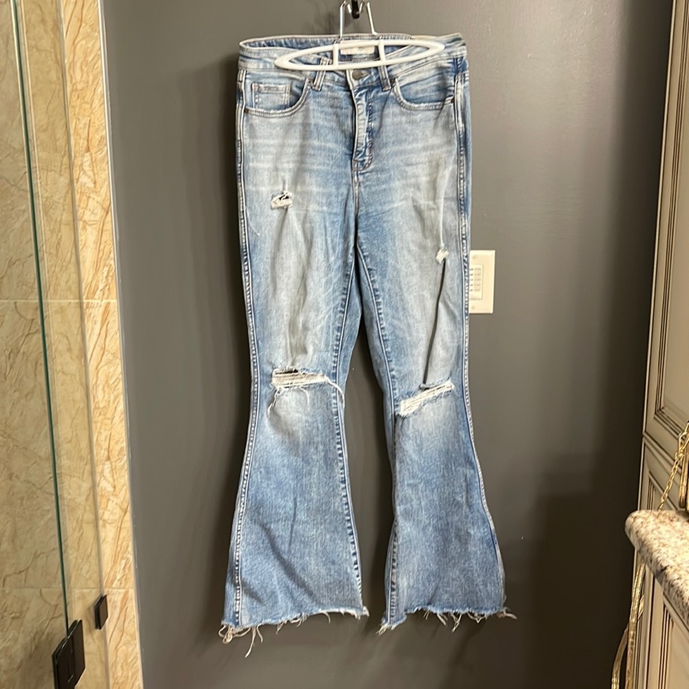 BKE jeans in awesome shape size 29, long with bellbottoms legs